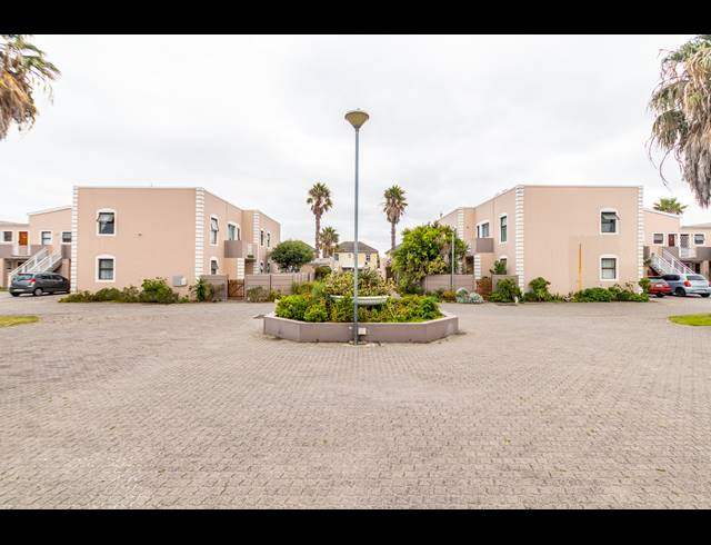 2 BEDROOM APARTMENT FOR SALE IN PARKLANDS